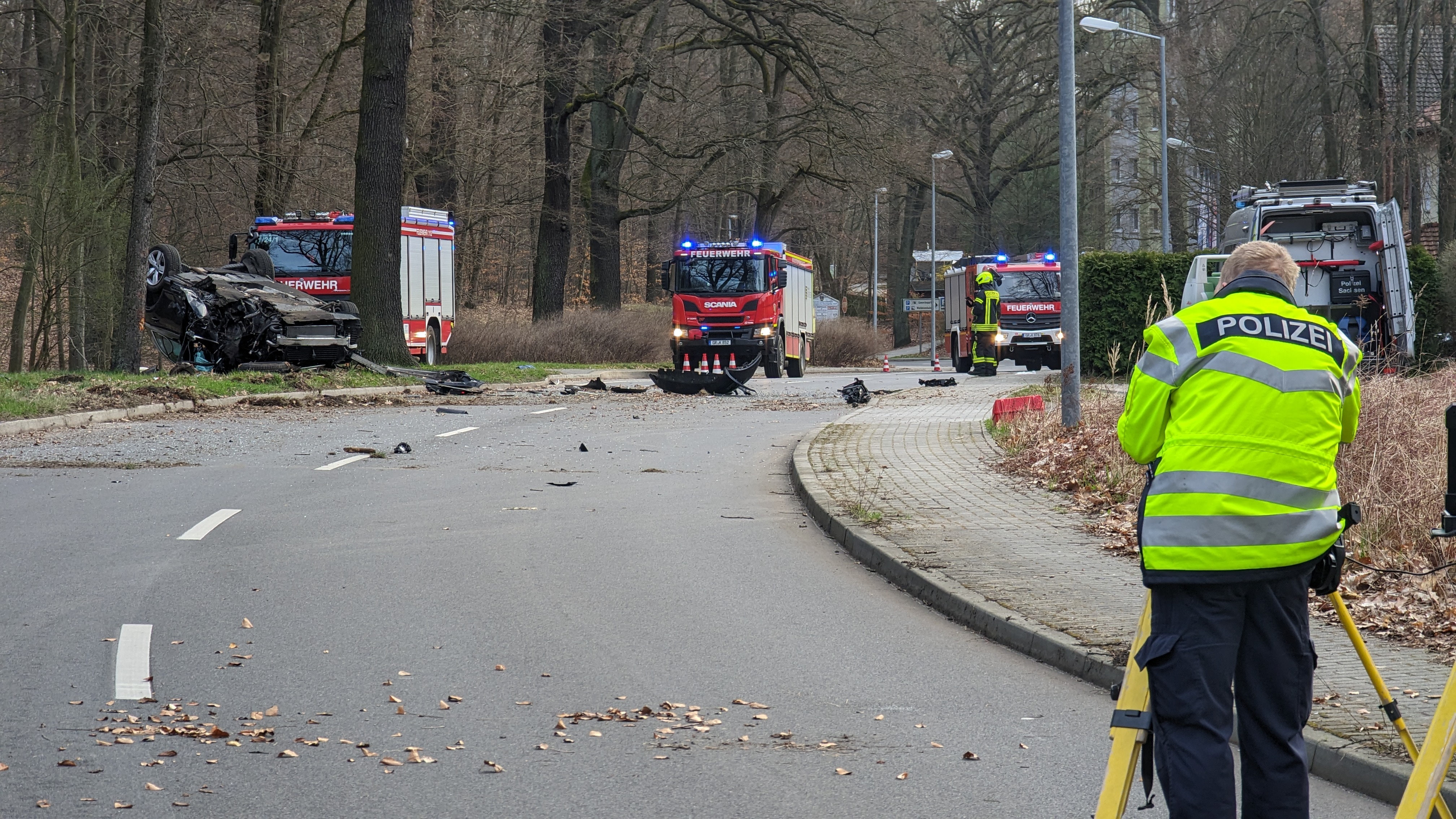 11 - H2N2R2 VKU mit eingeklemmter Person